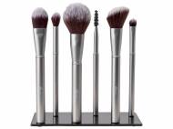 Pinceaux de maquillage magnétiques