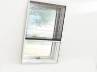 Moustiquaire pour fenêtre de toit en aluminium