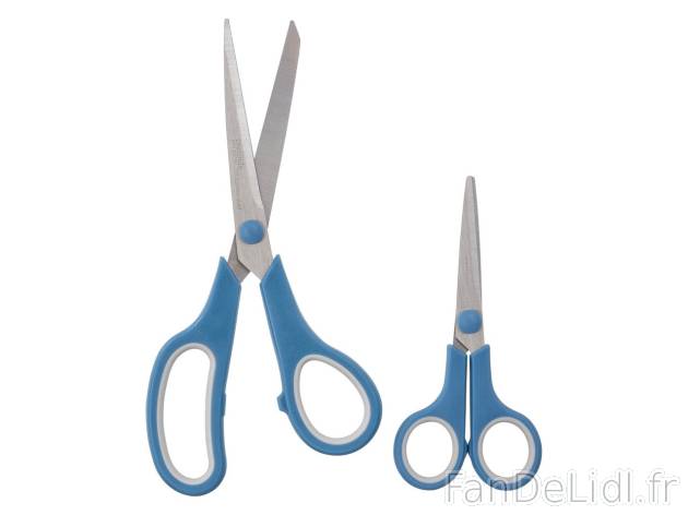 Ciseaux , prezzo 1.99 EUR 
Ciseaux 
- Set de 2 :
- 1 paire de ciseaux universels
- ...