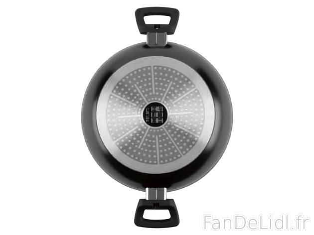 Sauteuse en aluminium , prezzo 21.99 EUR 
Sauteuse en aluminium 
- Deux poignées ...
