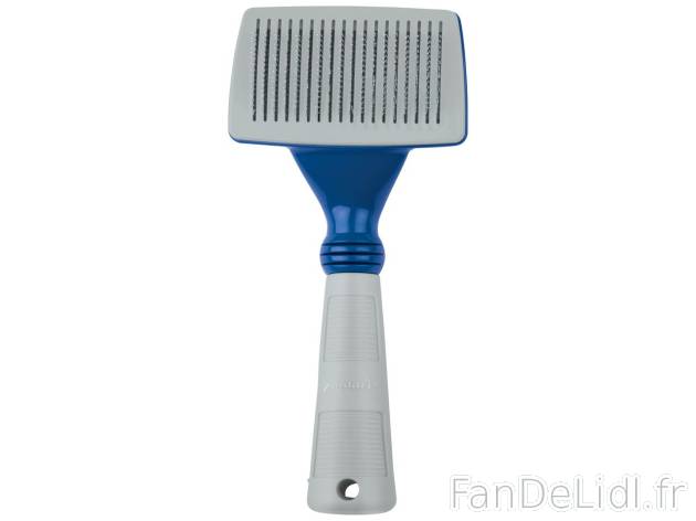 Brosse ou gant de brossage pour animal , prezzo 2.99 EUR 
Brosse ou gant de brossage ...