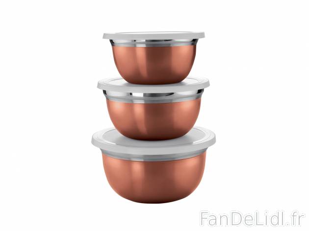 3 saladiers en acier inoxydable , prezzo 6.99 € per Le set au choix 
- Couvercles ...