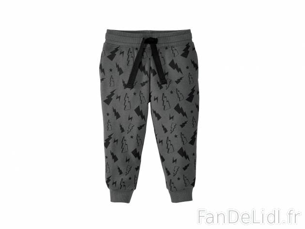 Pantalon molletonné garçon , prezzo 4.49 € 
- Ex. 85 % coton et 15 % polyester
- ...