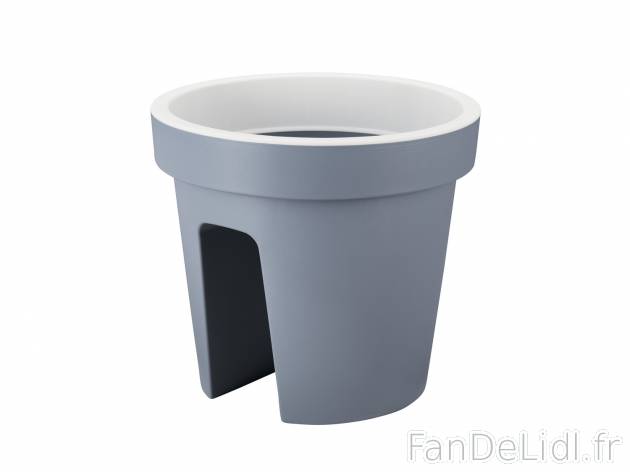 Pot de fleurs pour balustrade , prezzo 2.99 € 
- Pour balcon avec une balustrade ...