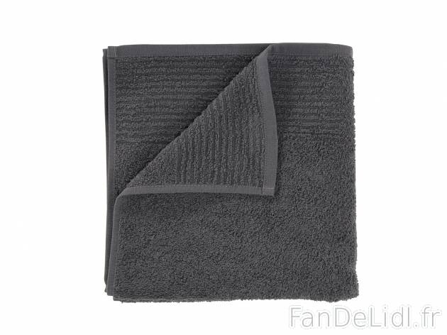 Serviettes de toilette, de douche ou de bain , prezzo 5.99 € 
- 100 % coton
- ...