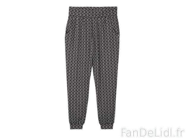 Pantalon sarouel , prezzo 5.99 € 
- Ex. 65 % polyester et 35 % viscose (Lenzing®)
- ...