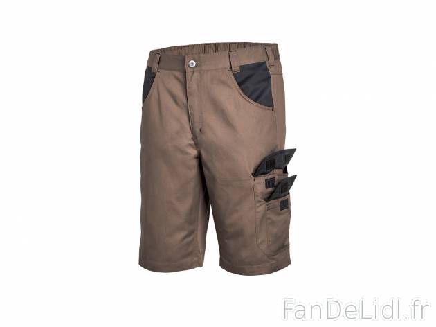 Short de travail homme , prezzo 9.99 €  
-  Ex. 65 % polyester et 35 % coton