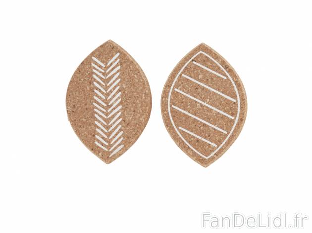 Sets de table ou dessous de plat en liège , prezzo 1.99 € 
- Au choix : lot ...