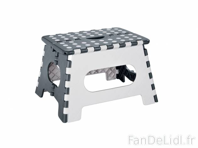 Marchepied pliant , prezzo 6.99 € 
- 150 kg max.
- Env. 34,5 x 22 x 27,5 cm ...