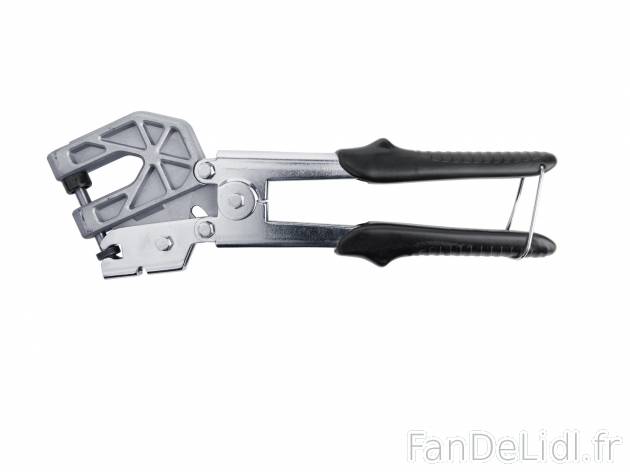 Rabot d’angle ou pince à sertir , prezzo 7.49 € 
- Au choix : rabot d&apos;angle, ...