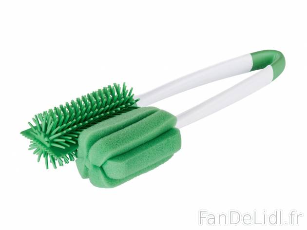 Goupillon, brosse ou plumeau , prezzo 1.99 € per L&apos;unité au choix 
- ...