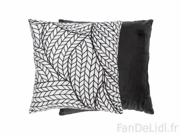 Coussin décoratif double face , prezzo 5.99 € 
- Ex. 100 % polyester
- Env. ...