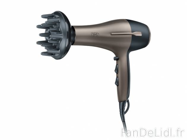 Sèche-cheveux , prezzo 12,99 € per L&#039;unité 
- 1 800 - 2 200 W 
- ...