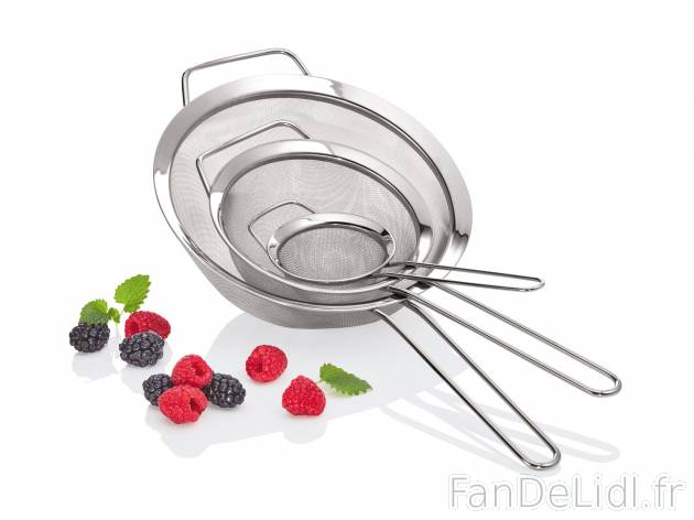 Passoires , prezzo 6.99 € 
- Set de 3 : Ø env. 8 / 14 / 20 cm
- Maille fine ...
