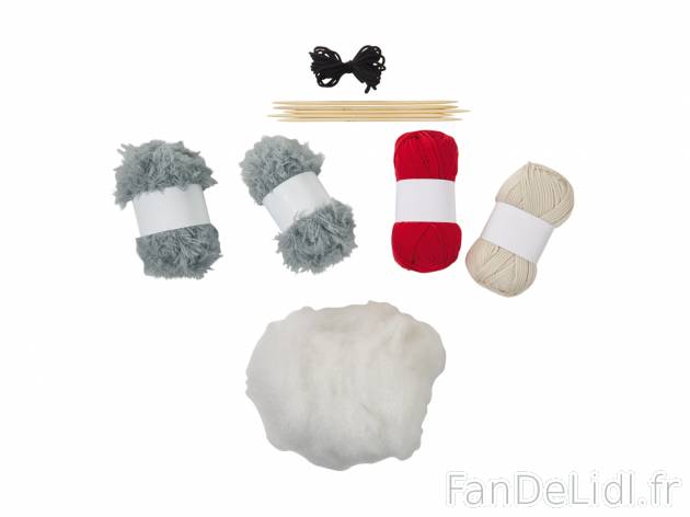 Set de tricot animal en peluche , prezzo 8.99 € 
- Set de tricot animal en peluche ...
