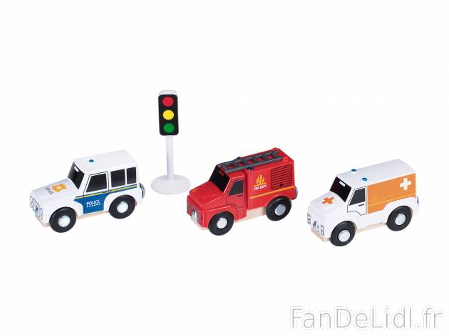 Set de véhicules bois/plastique , le prix 4.99 € 
- Tous les véhicules sont ...