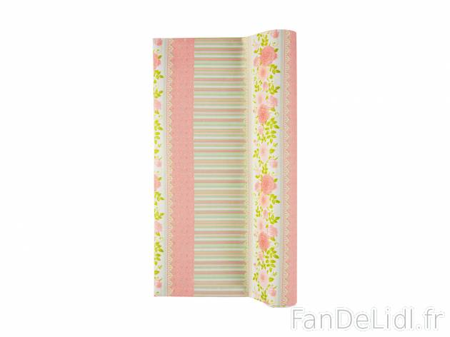 Textile adhésif , le prix 1.49 €  
-  Env. 30 x 100 cm
-  6 modèles au choix