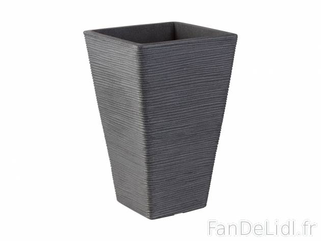 Pot de fleurs , le prix 13.99 € 
- Env. 35 x 55 x 35 cm (L x l x h)
- Résiste ...