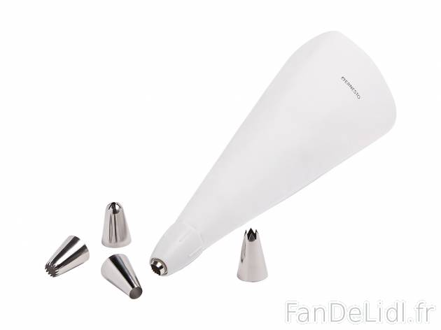 Poche avec douilles ou spatule coudée , le prix 5.99 € 
- Au choix : 1 poche ...