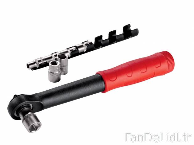 Set à cliquet ou porte-embouts à cliquet et douilles , prezzo 5.99 € per Le ...