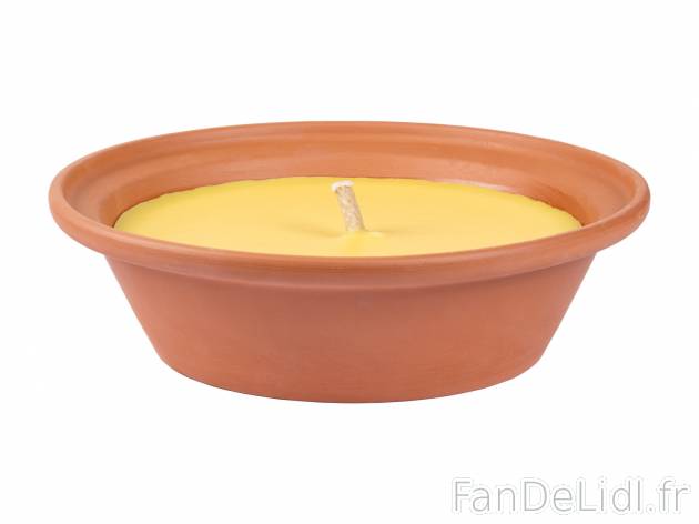 Bougie à la citronnelle en coupelle , le prix 2.99 € 
- Bougie d’extérieur
- ...