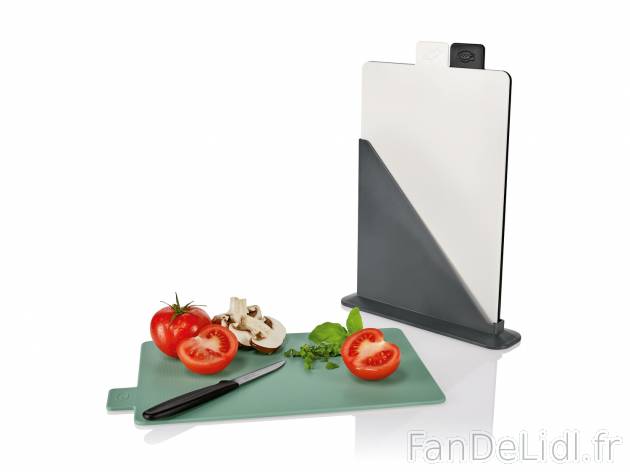Planches à découper avec onglets , le prix 5.99 € 
- Set de 3
- En plastique ...