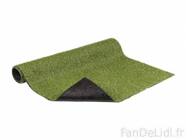 Tapis en gazon synthétique , le prix 19.99 € 
- Env. 100 x 200 cm
- Ex. 55 ...