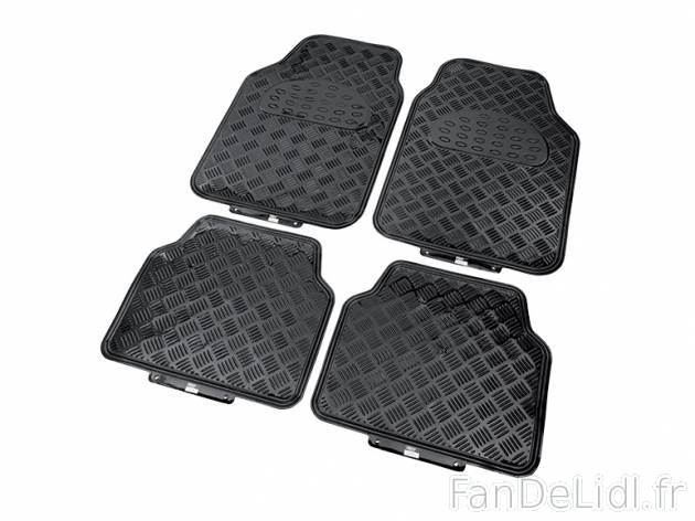 4 tapis de voiture , prezzo 12,00 € per Le set au choix 
- Taille universelle ...