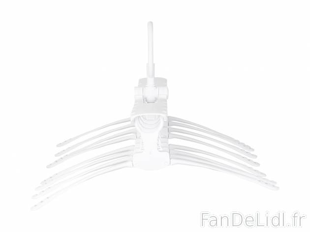 Cintres gain de place ou mini séchoir , le prix 4.99 € 
Au choix : cintres à ...