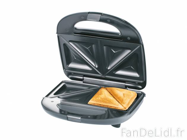 Appareil à croque-monsieur 700 W , le prix 11.99 € 
- * Dont 0.13 € d&apos;éco-participation ...