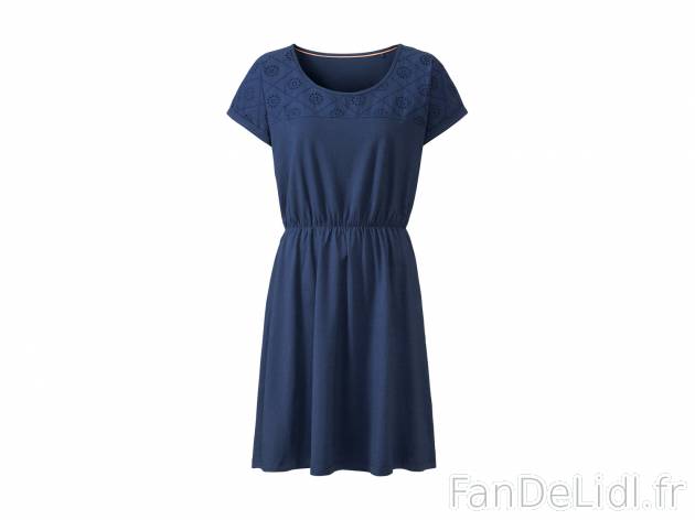 Robe , le prix 6.99 € 
- Ex. 95 % coton et 5 % élasthanne (LYCRA®).
- 2 coloris ...