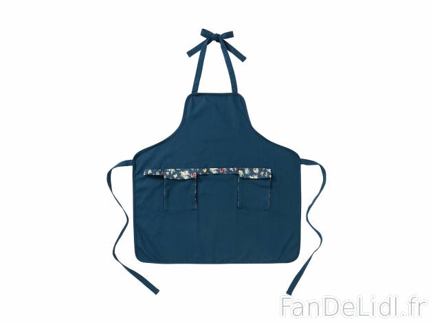 Tablier de jardinage , le prix 6.99 €  
-  2 coloris au choix