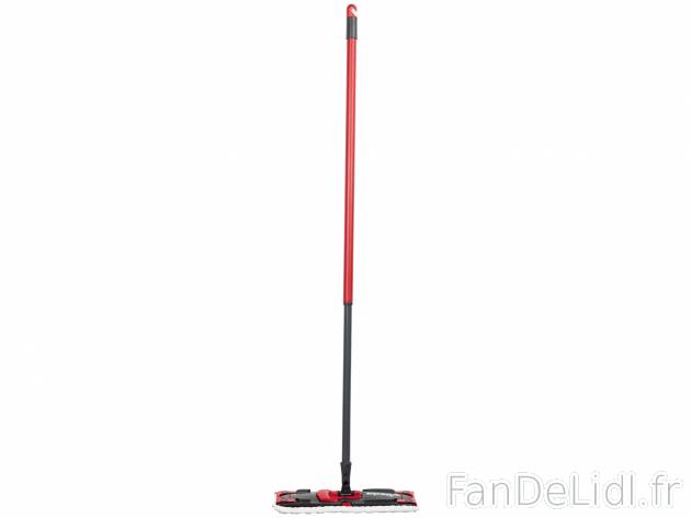 Balai plat télescopique Ultramat Vileda, le prix 13.99 € 
- Ex. 90 % polyester ...