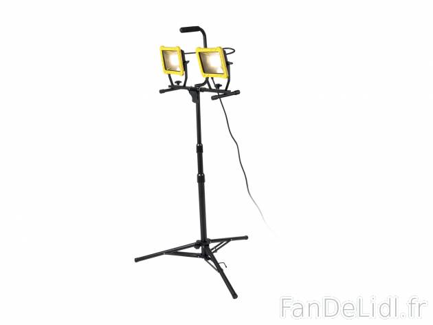Projecteur de chantier LED , le prix 49.99 € 
- Usage intérieur et extérieur
- ...