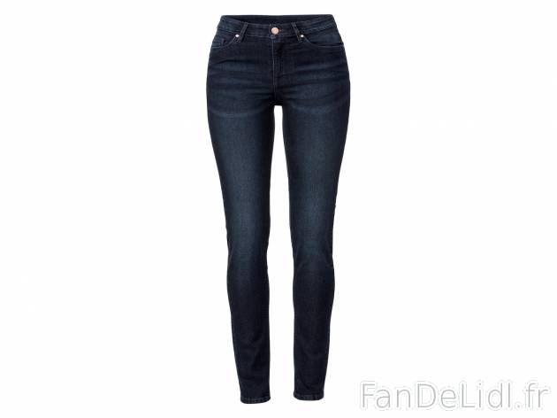 Jean skinny fit , le prix 11.99 € 
- Ex. 83 % coton, 15 % polyester et 2 % élasthanne ...