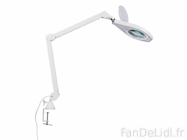 Loupe à éclairage LEd , prezzo 39.99 € per L&apos;unité 
- Puissance : ...