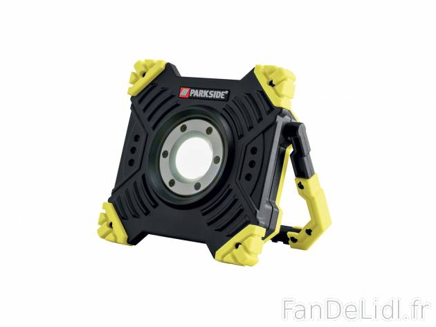 Projecteur rechargeable , le prix 24.99 € 
- Flux lumineux en mode luminosité ...