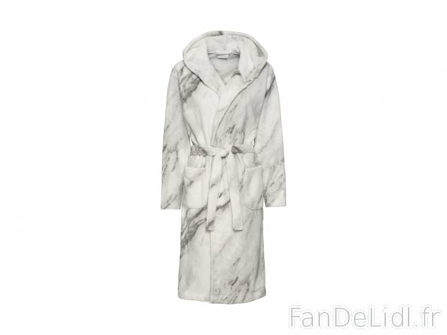 Peignoir en microfibre femme ou homme , le prix 9.89 € 
-  Du M au XL selon ...