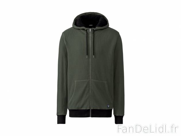 Sweat zippé Livergy, le prix 14.99 € 
- Ex. dessus 80 % coton et 20 % polyester, ...