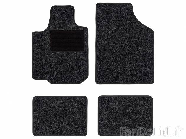 Tapis de voiture , le prix 7.99 €  
-  Set de 4