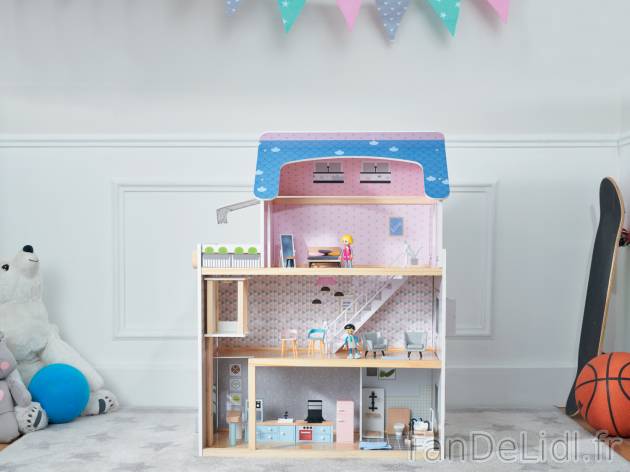 Maison de poupée en bois XXL , le prix 59.99 € 
- 28 pièces : 2 poupées flexibles ...