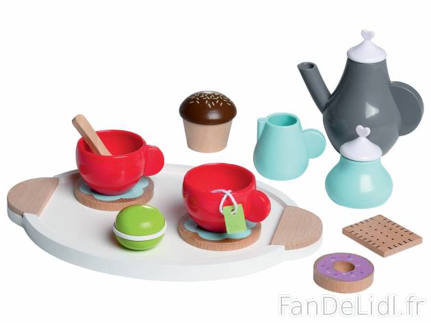 Accessoires de cuisine en bois , le prix 9.99 &#8364; 
- Au choix : service ...