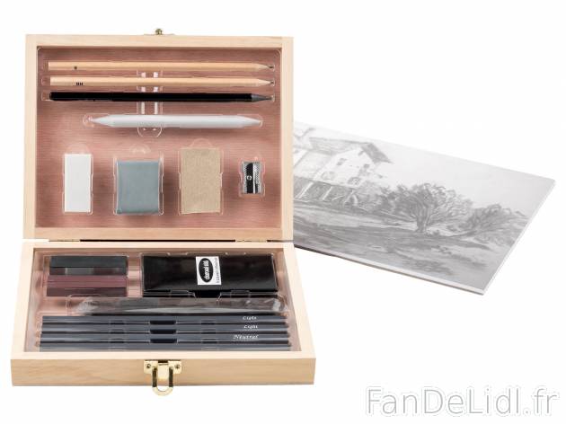 Set de dessin au fusain en vente , le prix 7.99 € 
- 26 pièces
- Coffret en ...