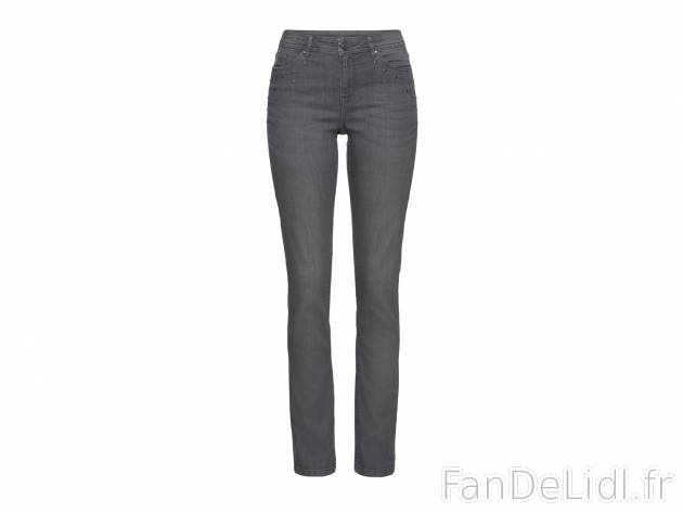 Jean slim fit Esmara, le prix 11.99 € 
- Ex. 73 % coton, 25 % polyester et 2 ...