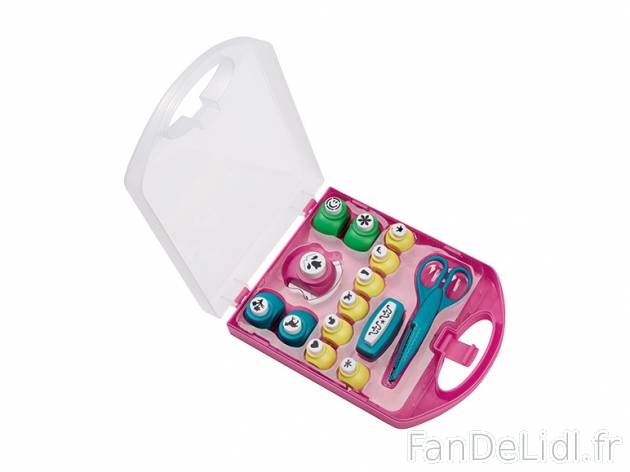 Perforatrice à motifs ou bordures , prezzo 12.99 € per Le set au choix 
- Différents ...
