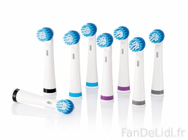 8 têtes de brosse à dents de rechange , prezzo 4.99 € per Le lot 
- 4 lots ...