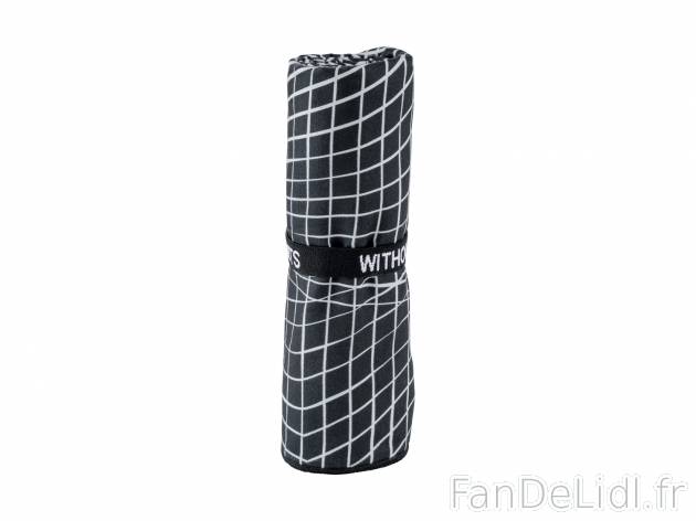Serviette en microfibre , le prix 4.99 € 
- Env. 80 x 130 cm
- Ex. 100 % polyester
- ...