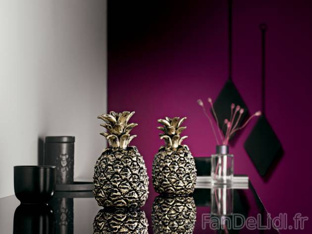 Figurine décorative dorée , le prix 4.99 € 
- Env. 8,5 x 15 x 8,5 cm (l x h ...