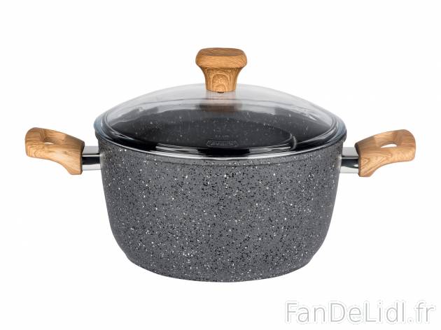 Faitout en fonte , le prix 17.99 € 
- Env. 4 L
- Revêtement anti-adhérent
- ...