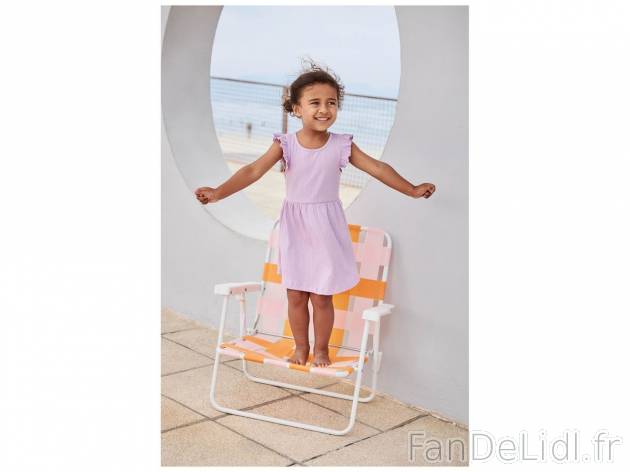 Robe fille , prezzo 4.99 EUR 
Robe fille 
- Du 2/4 ans au 6/8 ans selon modèle.
- ...